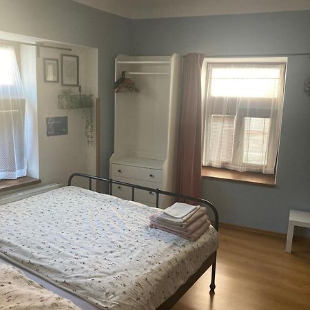 Apartman Centrum Йичин Экстерьер фото
